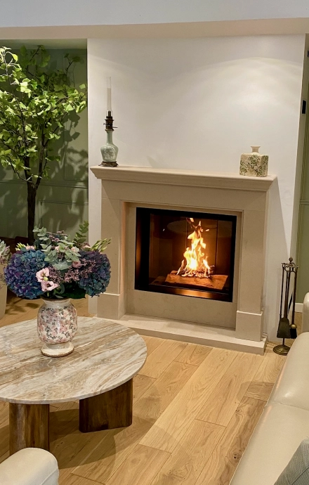 Cheminée M Design Luna Diamond 850V installée à Hermanville-sur-Mer