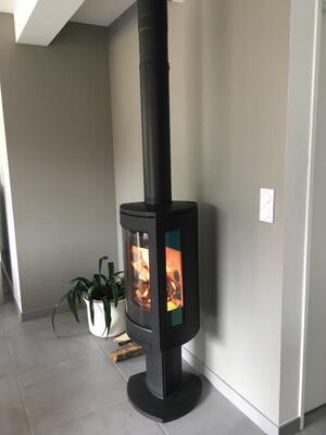 Installation d'un poêle à bois Jotul 373 à Démouville