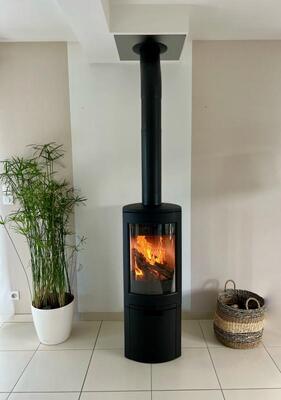 Aménagement d’un poêle à bois F378 Jotul à Nonant