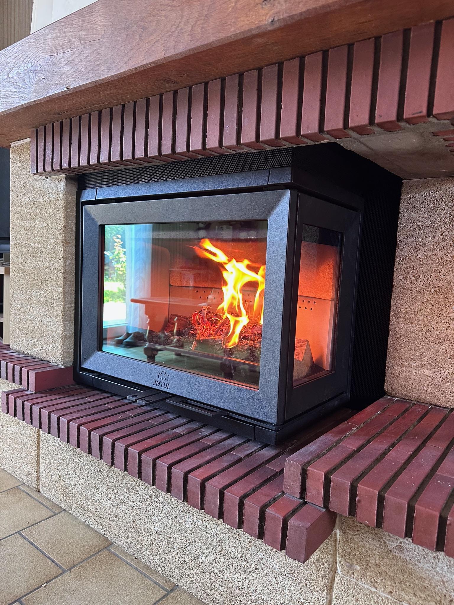 Installation d’un insert à bois Jotul I 520 à Colleville-sur-Mer