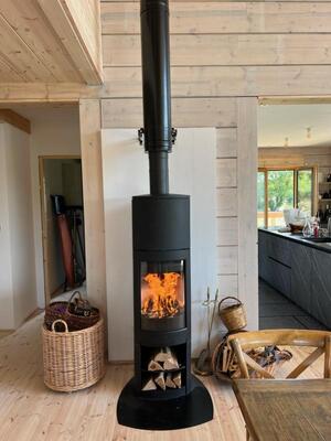 Aménagement d’un poêle à bois Jotul