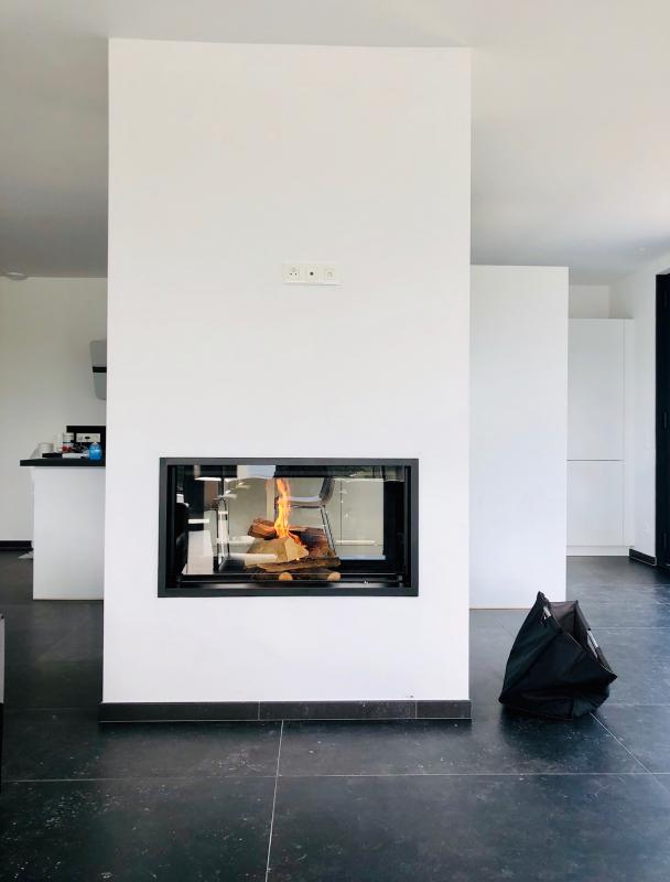 Installation d'une cheminée Argento 150 à bois-bûche à Saint Arnoult ...