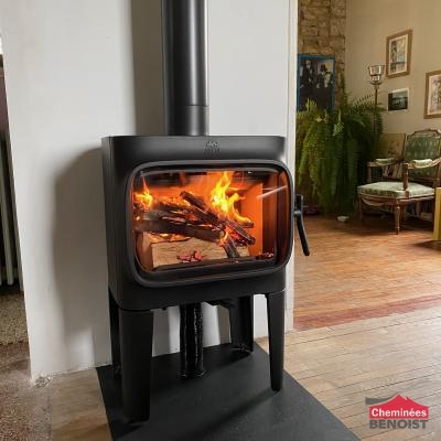 Aménagement d'un poêle F305 LL Jotul à Luc sur Mer 