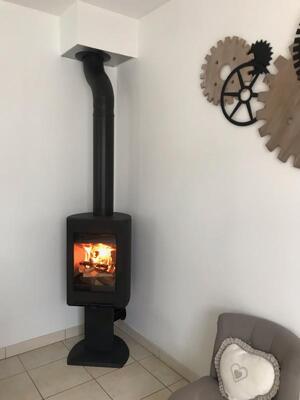 Pose d'un poêle Jotul F160 à Carpiquet 