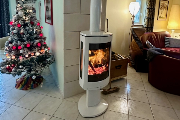 Pose d’un poêle à bois Jotul à Dialan-sur-Chaîne
