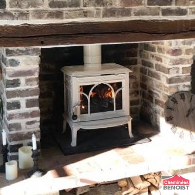 Pose d'un poêle à bois Jotul dans le pays d'Auge