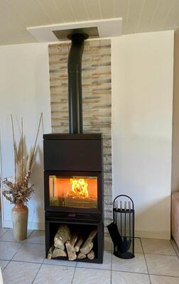 Installation à Cahagnes d'un poêle Jotul F520