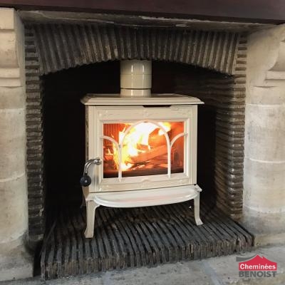 Réalisation d’un poêle à bois-bûche Jotul F100 à Hamars