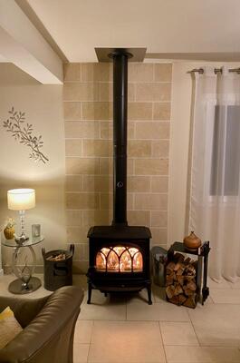 Réalisation d'un poêle F400 Jotul à Giberville